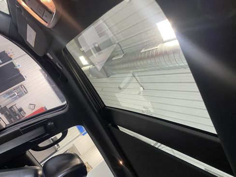 Used 2021 Jeep Grand Cherokee Limited w/ Luxury Group II image 40