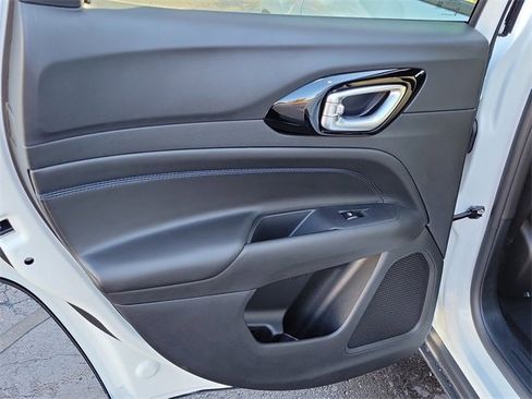 New 2026 Jeep Compass Limited image 10