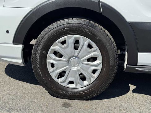 Used 2024 Ford Transit 350 XLT image 6