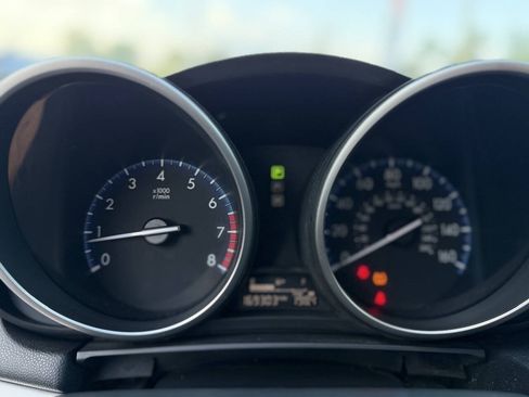 Used 2013 MAZDA MAZDA3 i Touring FWD image 11