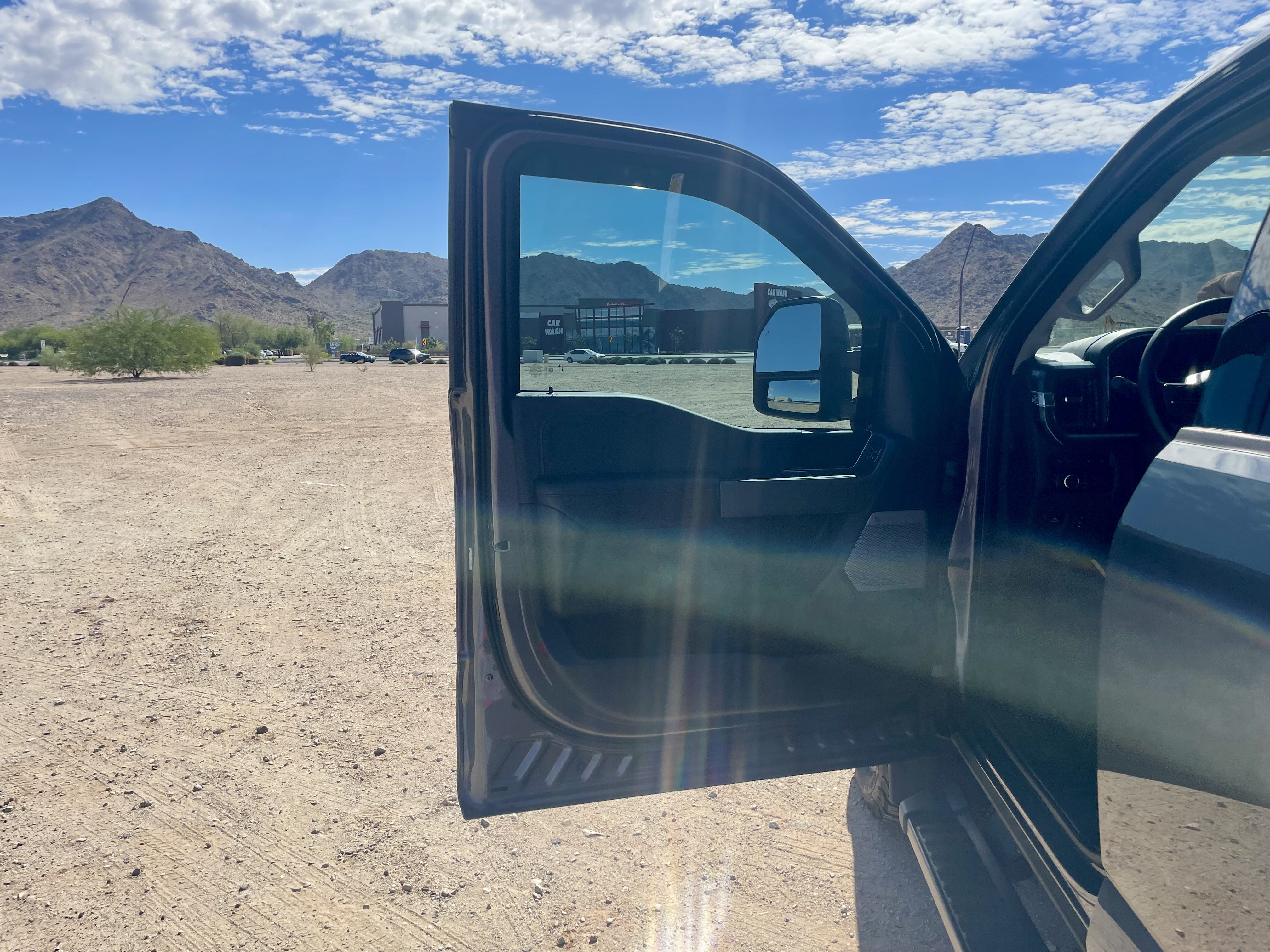 Used 2023 Ford F350 Lariat w/ Lariat Ultimate Package AWD/4WD image 12