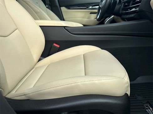 New 2026 Cadillac CT5 Premium Luxury image 13