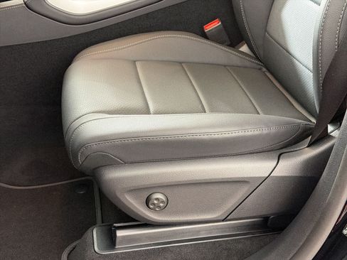 Used 2026 Mercedes-Benz GLE 350 4MATIC image 14