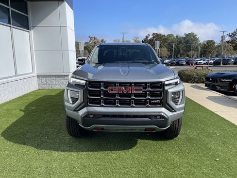 New 2026 GMC Canyon AT4 image 3