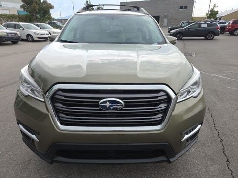 Used 2022 Subaru Ascent Limited w/ Technology Package AWD/4WD image 9