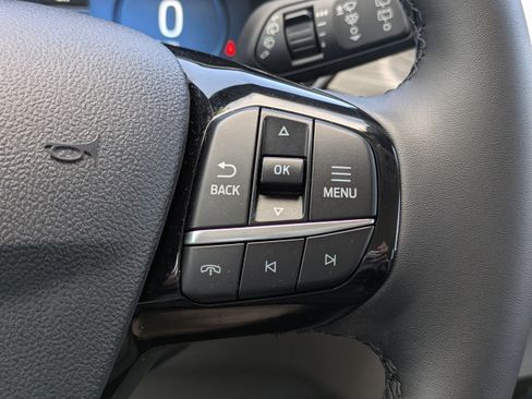 Used 2023 Ford Escape Platinum AWD/4WD image 26