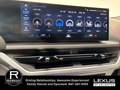 Used 2023 BMW XM AWD/4WD image 9