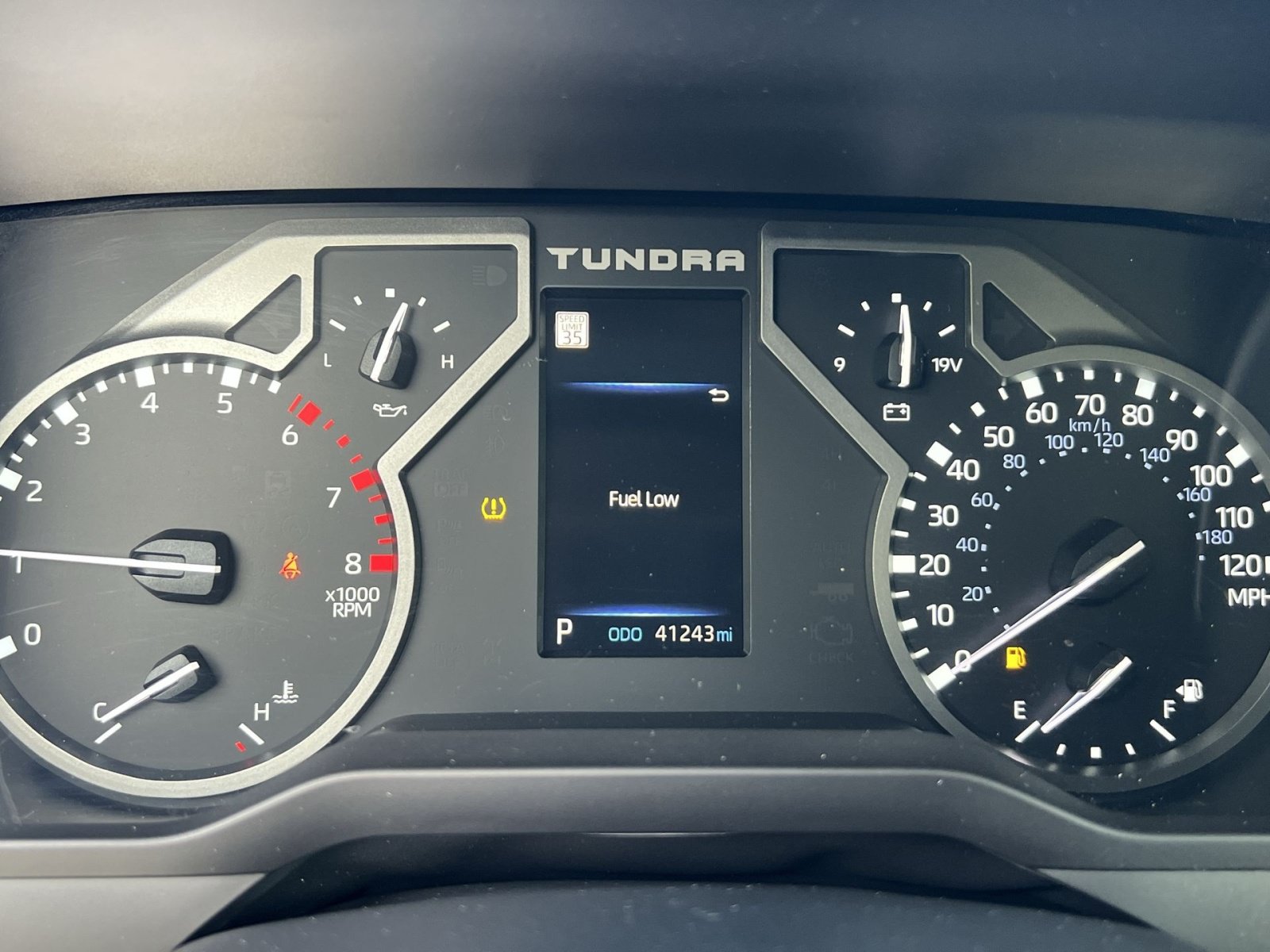 Used 2023 Toyota Tundra SR AWD/4WD image 17