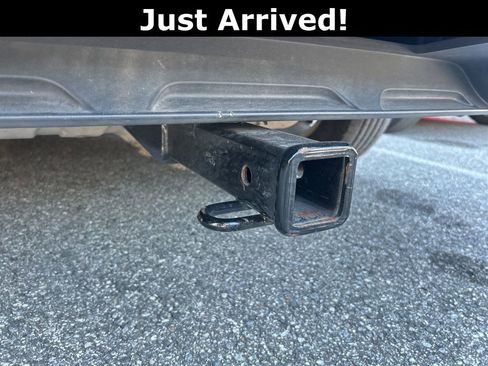 Used 2019 Volkswagen Tiguan SE w/ Panoramic Sunroof Package image 10