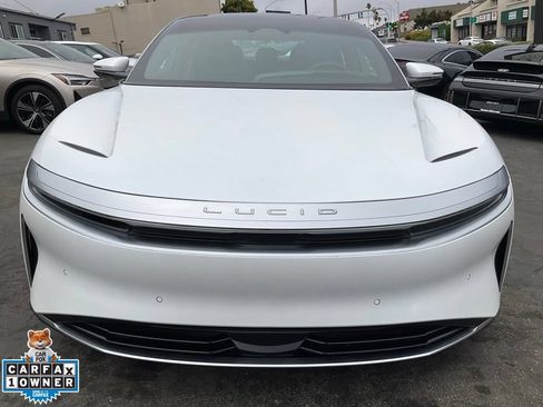 Used 2024 Lucid Air Touring AWD/4WD image 2