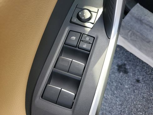 New 2025 Toyota RAV4 Limited image 20