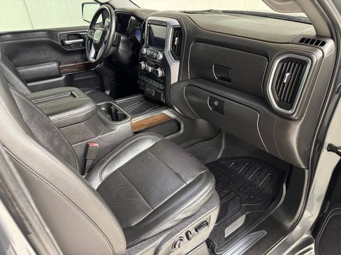 Used 2019 GMC Sierra 1500 SLT w/ SLT Premium Plus Package RWD image 25