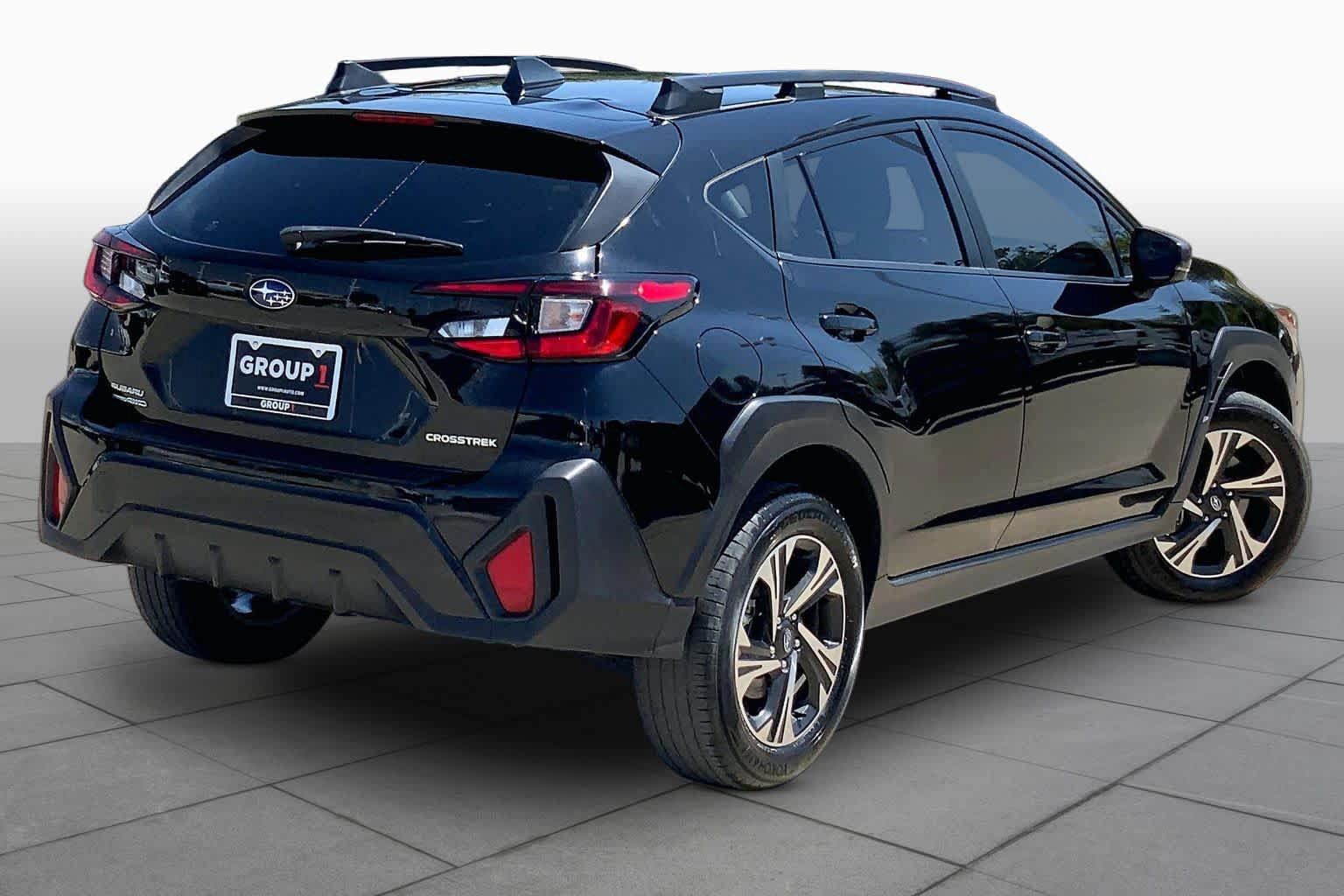 Used 2024 Subaru Crosstrek 2.0i Premium AWD/4WD image 13
