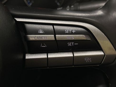Used 2021 MAZDA MAZDA3 s FWD image 35