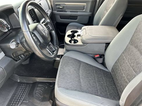 Used 2017 RAM 1500 Big Horn AWD/4WD image 19