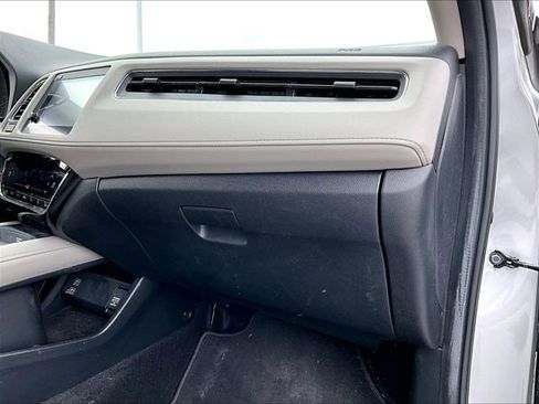 Used 2019 Honda HR-V EX-L image 13