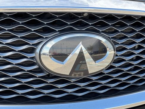 Used 2019 INFINITI QX50 Essential w/ Sensory Package image 49