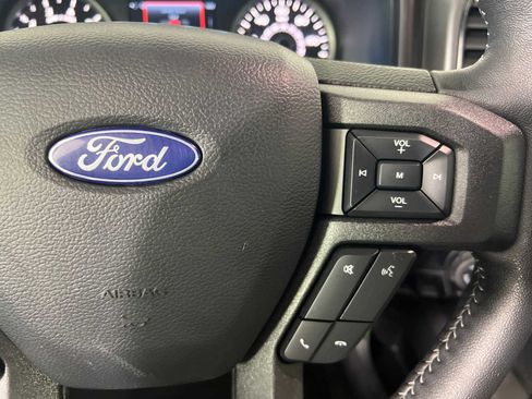 Used 2020 Ford F150 XLT w/ Equipment Group 302A Luxury AWD/4WD image 11