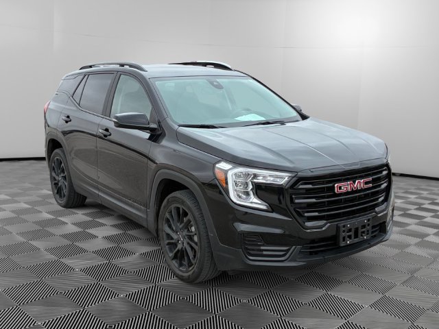 Used 2024 GMC Terrain SLE w/ Driver Convenience Package AWD/4WD image 7