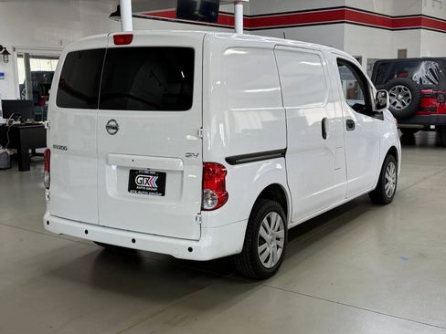 Used 2020 Nissan NV200 SV w/ Back Door Glass Package FWD image 2