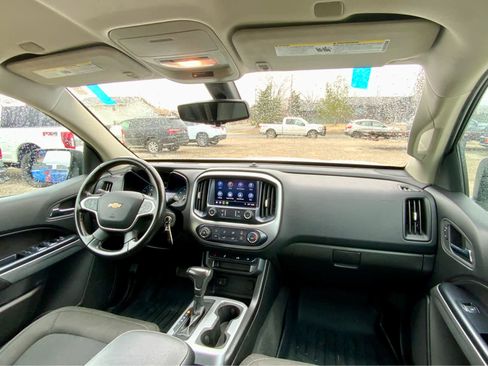 Used 2020 Chevrolet Colorado LT image 36