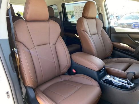 New 2026 Subaru Ascent Touring AWD/4WD image 9