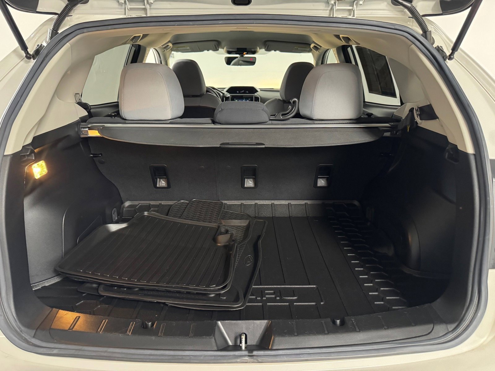 Used 2019 Subaru Crosstrek 2.0i Premium AWD/4WD image 18