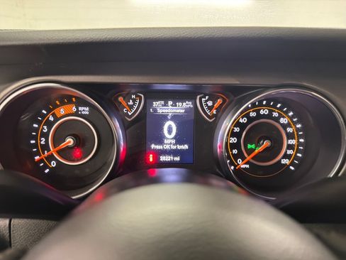 Used 2023 Jeep Wrangler Unlimited Sport AWD/4WD image 23