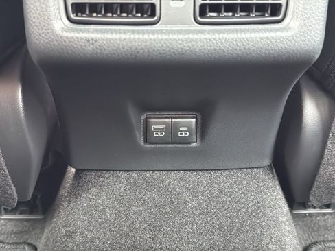 Certified 2026 Toyota Camry SE image 27