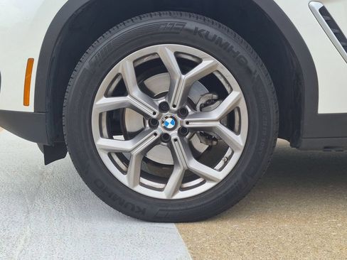 Used 2023 BMW X3 xDrive30i w/ Premium Package w/ZPA AWD/4WD image 22