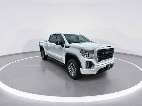 Used 2022 GMC Sierra 1500 AT4 w/ AT4 Premium Package AWD/4WD image 2