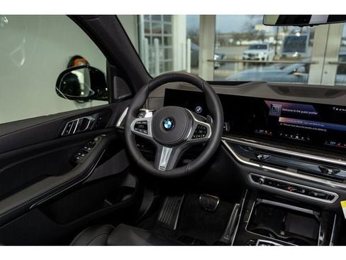 New 2026 BMW X5 xDrive40i w/ M Sport Package image 81