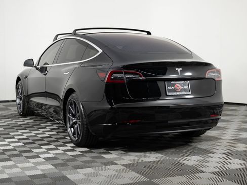Used 2018 Tesla Model 3 Long Range image 5