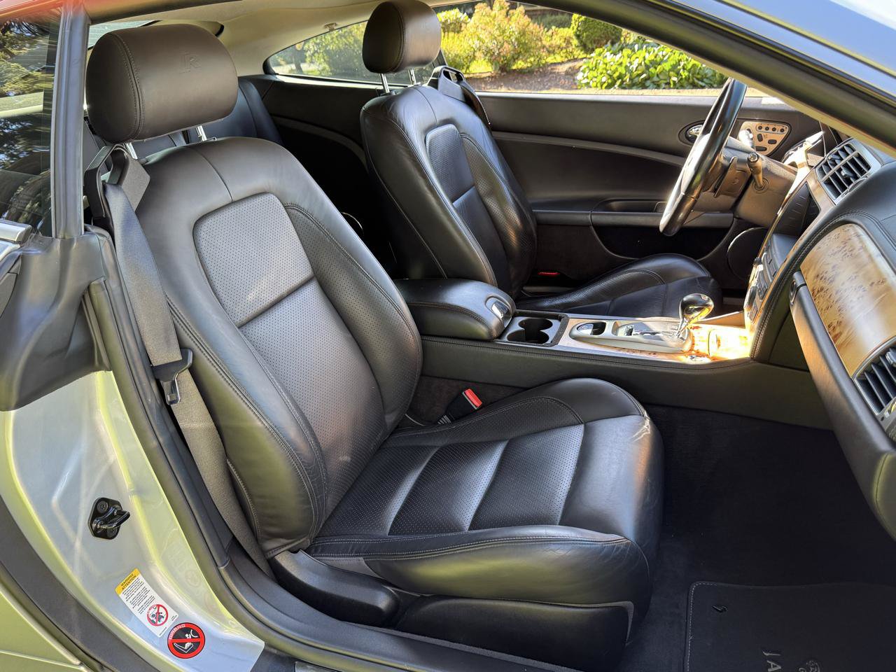 Used 2007 Jaguar XKR R RWD image 14