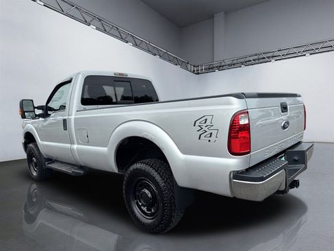 Used 2015 Ford F250 XL w/ Power Equipment Group AWD/4WD image 5
