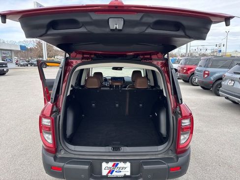 Used 2025 Ford Bronco Sport Outer Banks w/ Outer Banks Tech Package+ image 32