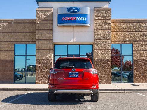 Used 2016 Toyota RAV4 XLE image 7