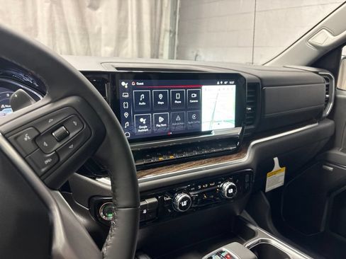 New 2026 GMC Sierra 1500 Elevation w/ Elevation Premium Package AWD/4WD image 15
