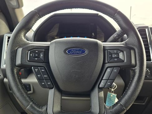 Used 2015 Ford F150 XLT w/ Equipment Group 301A Mid image 23