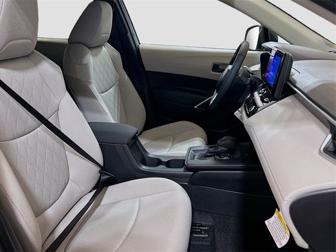 New 2026 Toyota Corolla Cross LE image 26