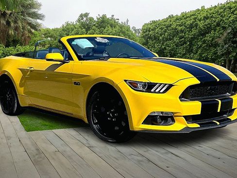 Used 2017 Ford Mustang GT Premium w/ Black Accent Package image 11