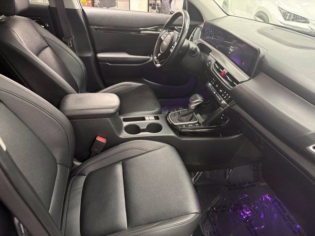 Used 2024 Kia Seltos SX w/ SX Sunroof Package AWD/4WD image 10