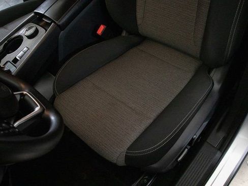 Used 2022 Nissan Rogue SV image 25