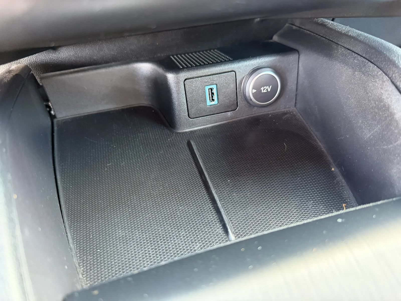 Used 2020 Ford Escape SE AWD/4WD image 20