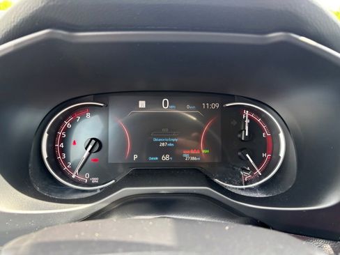 Certified 2025 Toyota RAV4 XLE Premium AWD/4WD image 21