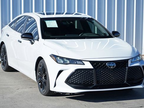 Used 2021 Toyota Avalon XSE image 52