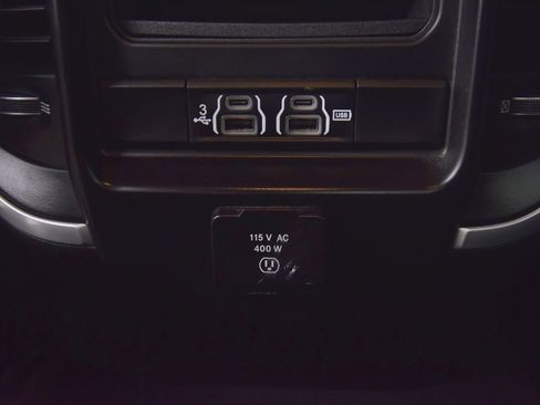 Used 2020 RAM 1500 Big Horn AWD/4WD image 36