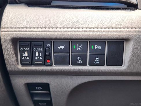 Used 2020 Honda Odyssey Elite image 21