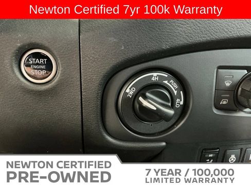 Used 2023 Nissan Frontier PRO-4X w/ Pro Convenience Package AWD/4WD image 21
