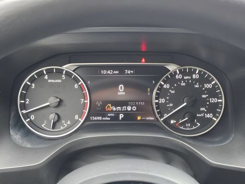 Used 2023 Nissan Rogue SV AWD/4WD image 20